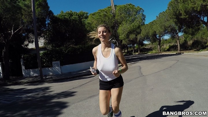 Busty Katrina goes for a jog 3