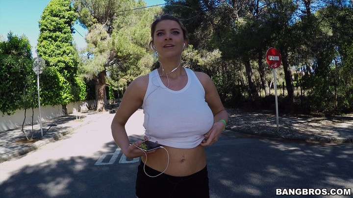 Busty Katrina goes for a jog 6