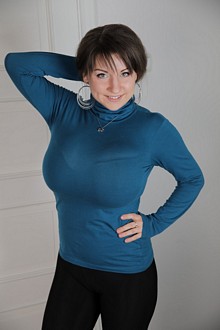 Samanta Lily Turtleneck Sweater 3